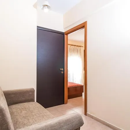 Cozy Family Steps From The *