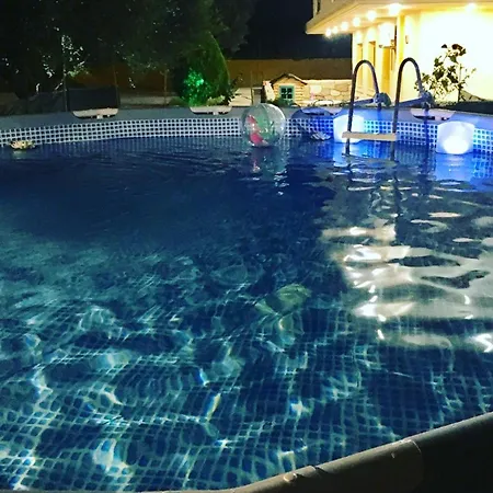 Cozy Family With Pool Near The * Afantou