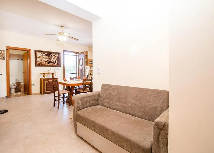 بيت للعطل Cozy Family Steps From The *