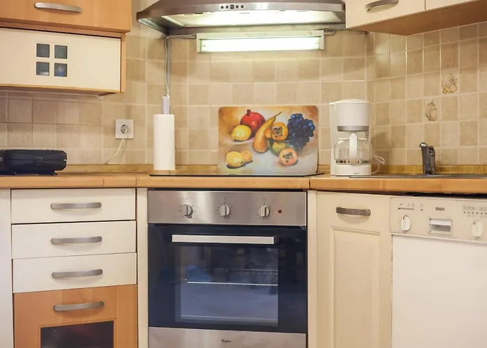 Cozy Family Steps From The بيت للعطل