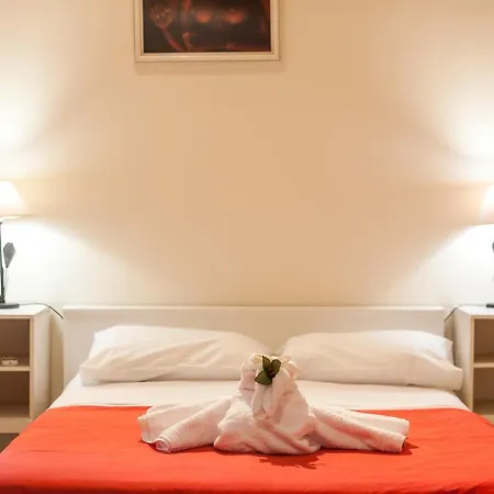 Cozy Family Steps From The *