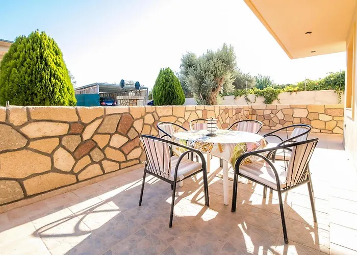 Holiday home Cozy Family Steps From The *