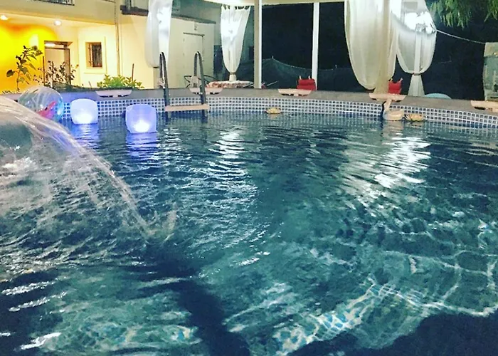 Cozy Family Steps From The * Afantou